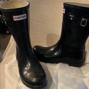 Hunter Women's Black Rain Boots